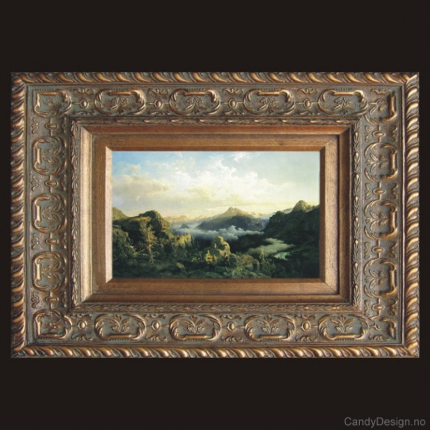 Høyfjell i solppgang