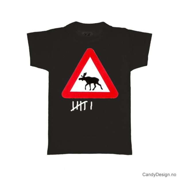 S- Herre T-skjorte sort med rødt og hvitt elgskilt trykk