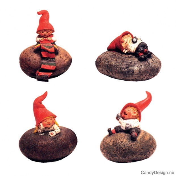 Julenisse figurer på stein assortert