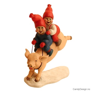 Gris på to ben med barn på ryggen