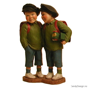 Tvillingfigurer - Gutt i grønn polo