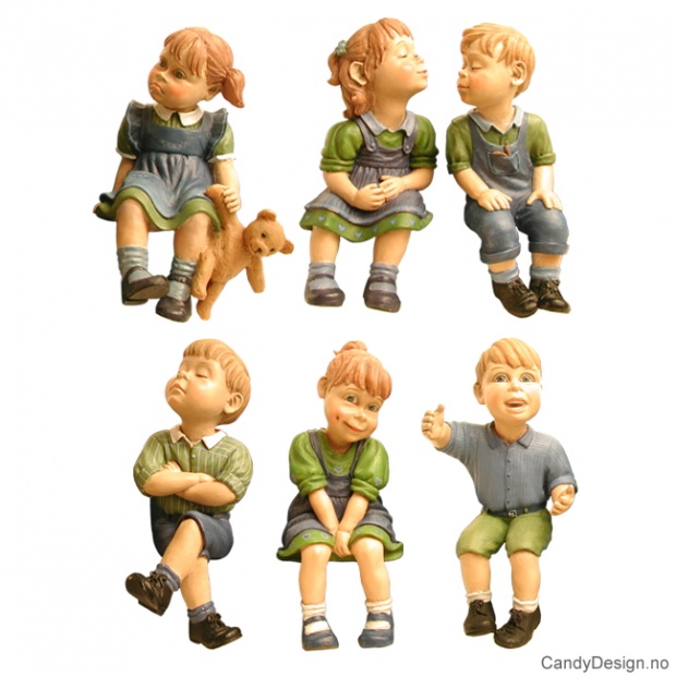 Sittende Carl Larsson barn - Blå / grønn assortert