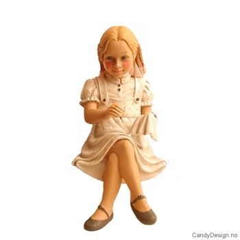 Carl Larsson barn - Pike med sytøy