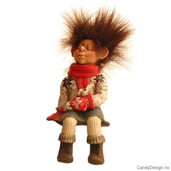 Kantsittende vintertroll - Trollpike med godtepose