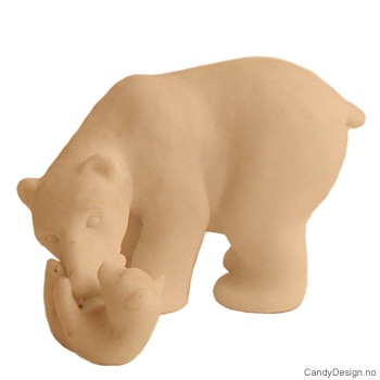 Isbjørn med liggende barn