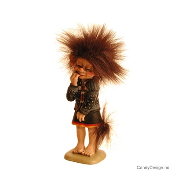 Lite stående troll med genser