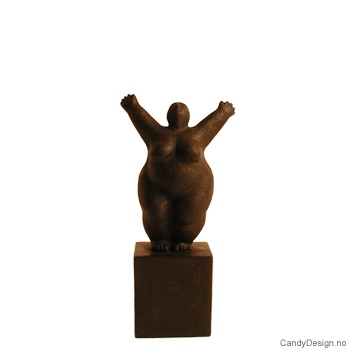 Fat woman skulptur - Freedom