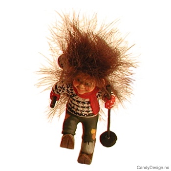 Troll på ski med fluffy hår