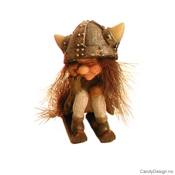 Vikingtroll på ski med fluffy hår