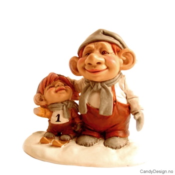 Stort tablå - vinterbarn - Far og sønn