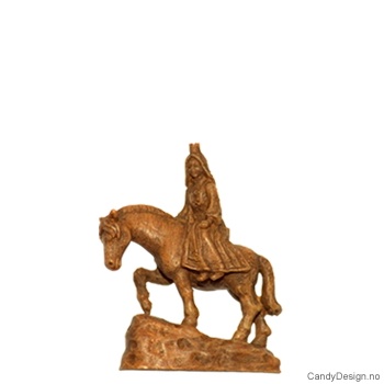 Hest med bunadsbrud på ryggen