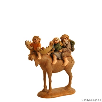 Elg med trollfamilie