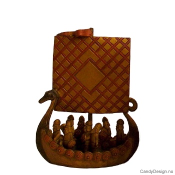 Medium vikingskip med rutete seil og mange vikinger