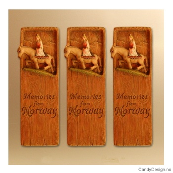 Magnet plaques with text woodstyle  Prillarguri on horse magnet Memories from Norway
