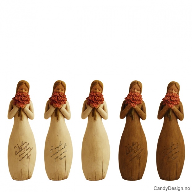 Piker med tekst i tre med blomster assortert