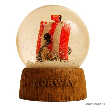 Snowglobe Vikingskip m/trestamme